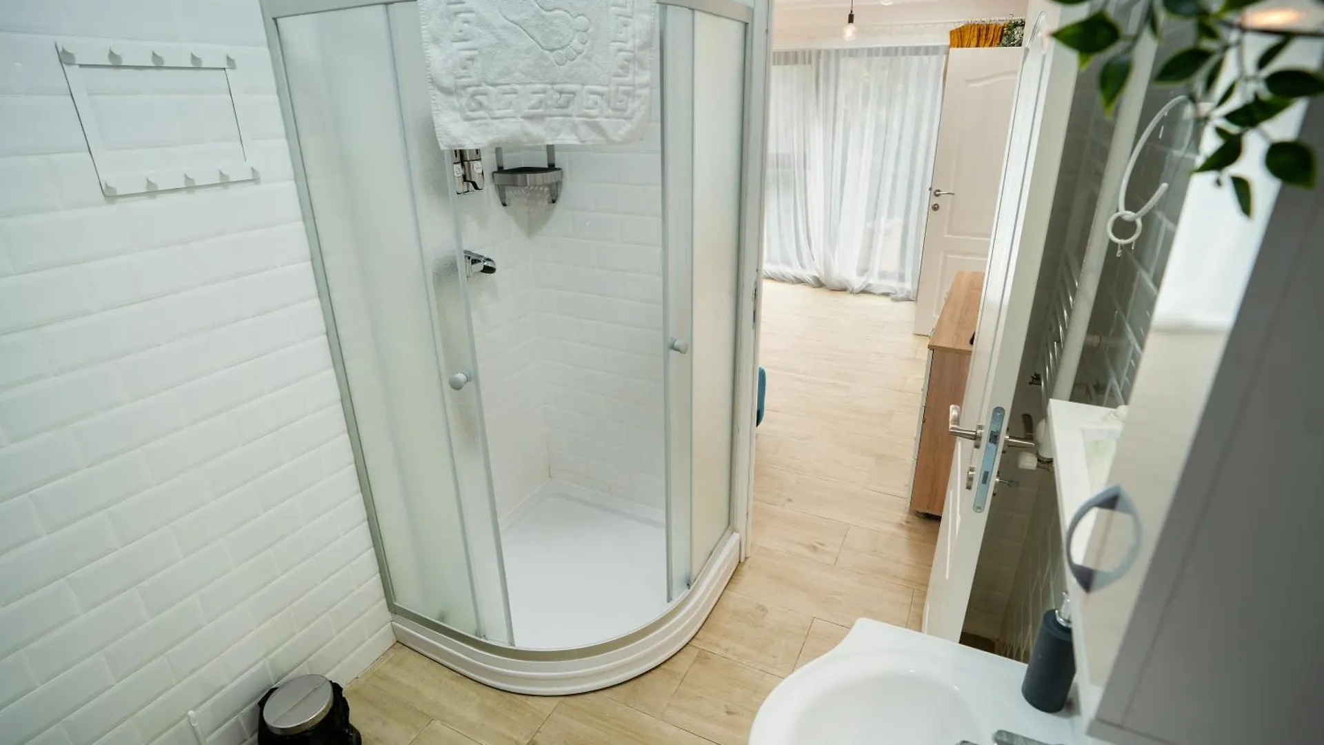 아파트 Cozy & Comfortable Apartment, Cismigiu Park - Pop7 부쿠레슈티