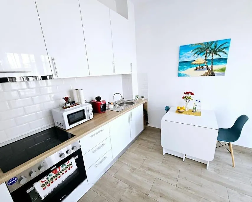 Cozy & Comfortable Apartment, Cismigiu Park - Pop7 Bukurešť Apartmán